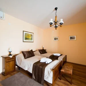 Zselicvölgy Szabadidőfarm Hajmás - Franciaágyas szoba